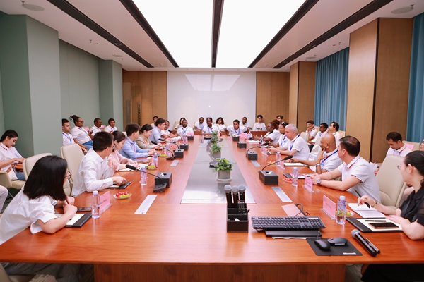 4F7A1041.jpg 4F7A1041.jpg